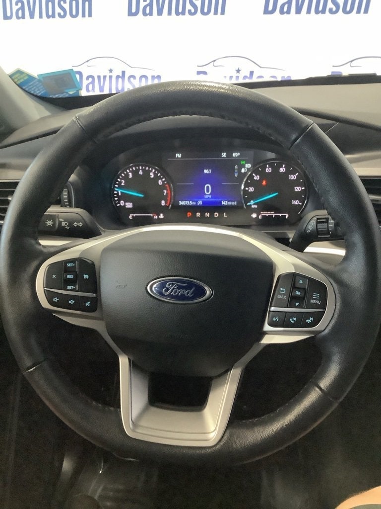 2021 Ford EXPLORER Base